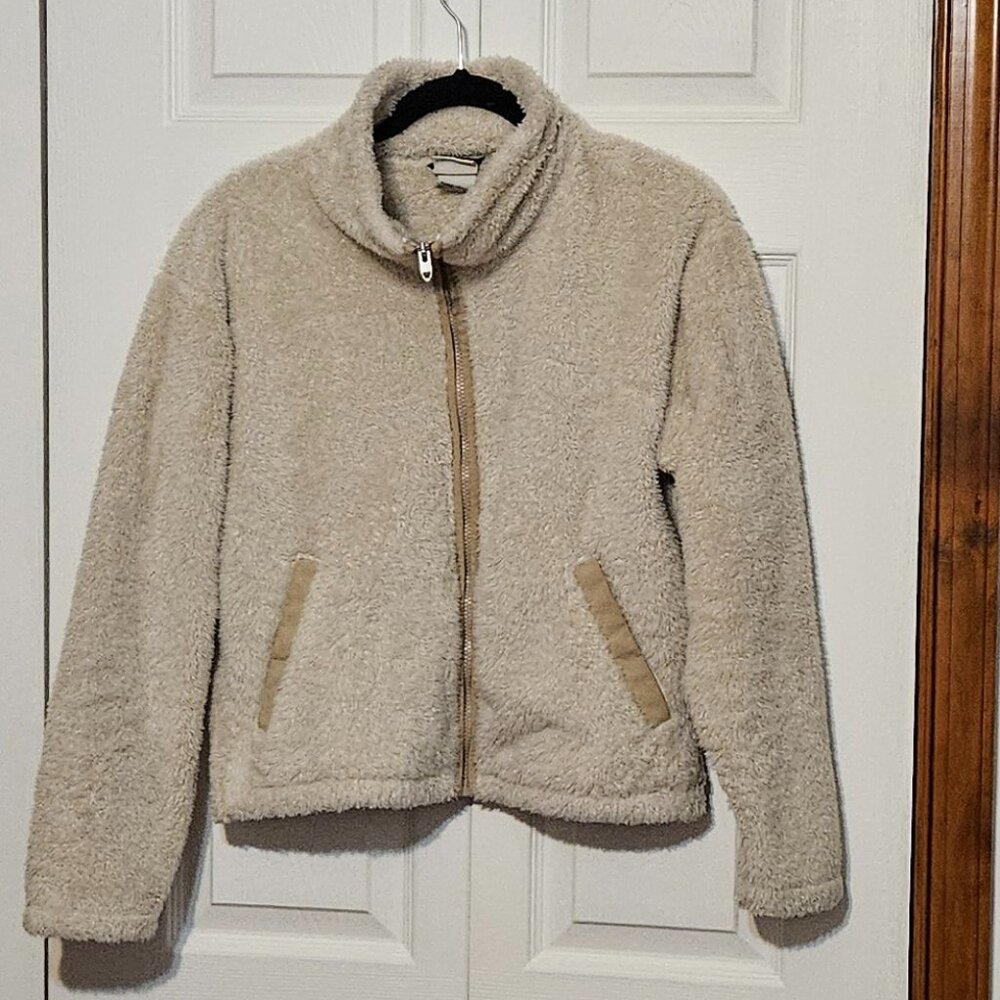 Ladies North Face Small Tan Sherpa Zip Up Coat.